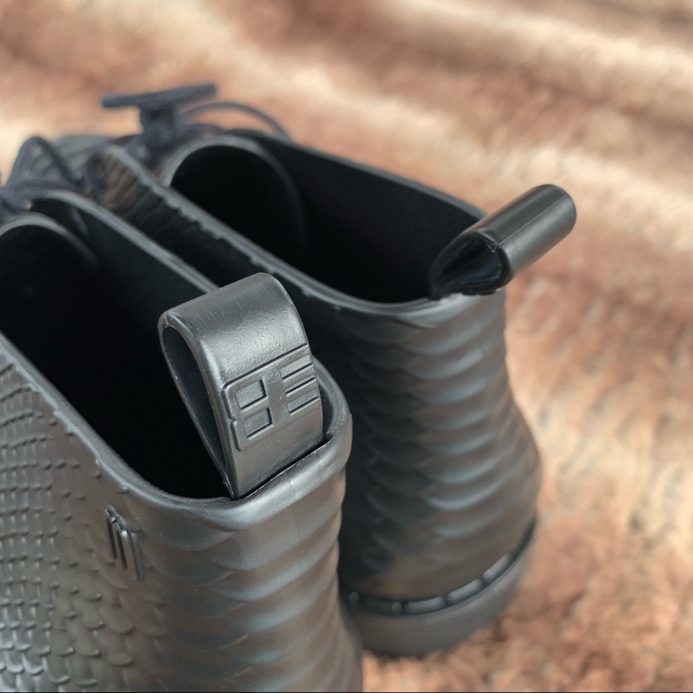 Melissa Baja + East Desert Boot Python - Picture 7 of 11